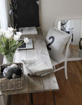 39 DIY Desk Ideas to Improve Your Home Office