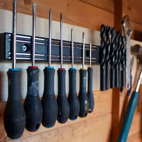 If your garage is a mess of random stuff piled up. You certainly need some garage hacks! Pick the best ones from betterthathome.com