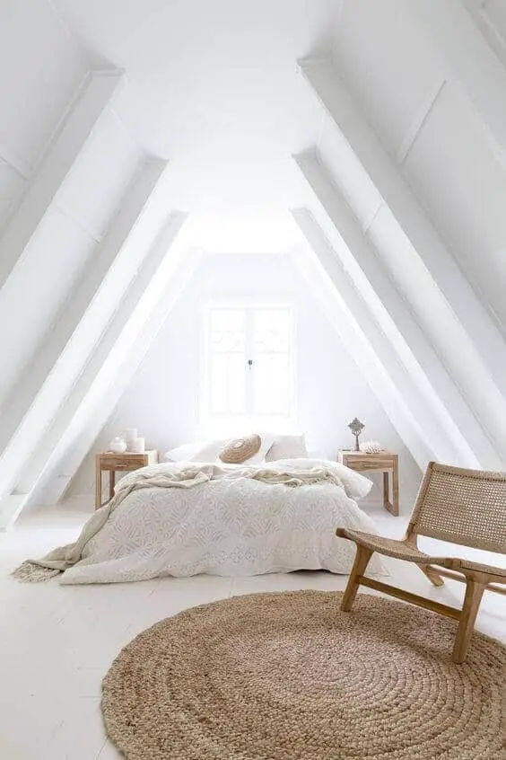 With these marvelous interior design decorating ideas (for incredible attics) you can make the most out of the otherwise dull storage space. Décor and more at betterthathome.com