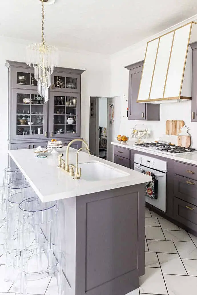 Kitchen islands glam is a broad search topic, as these kitchen components are known for their utility but they can also be stylish and beautiful.