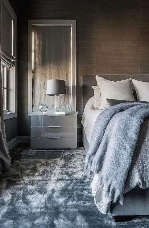 Take a look at the outstanding contemporary grey bedroom ideas we have put together, save the ones that suit your taste the best and your vision board for your new grey bedroom will be ready for you to pick the very best ideas for what you have in mind.