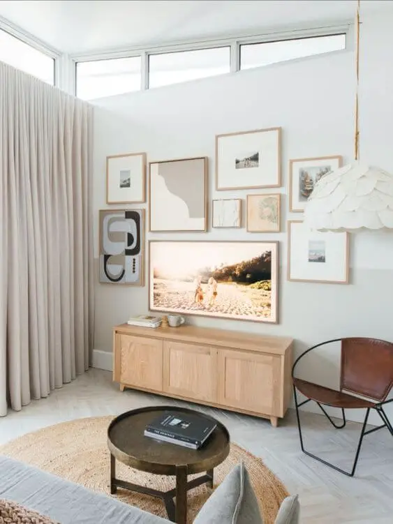 Photo of a television on the wall.